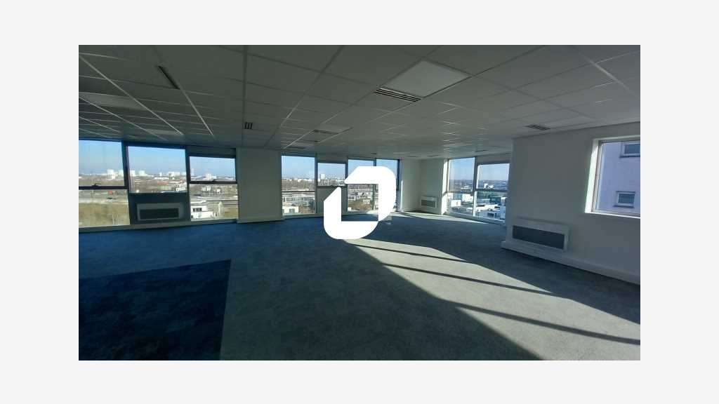 A louer Bureaux 3209m² Lille