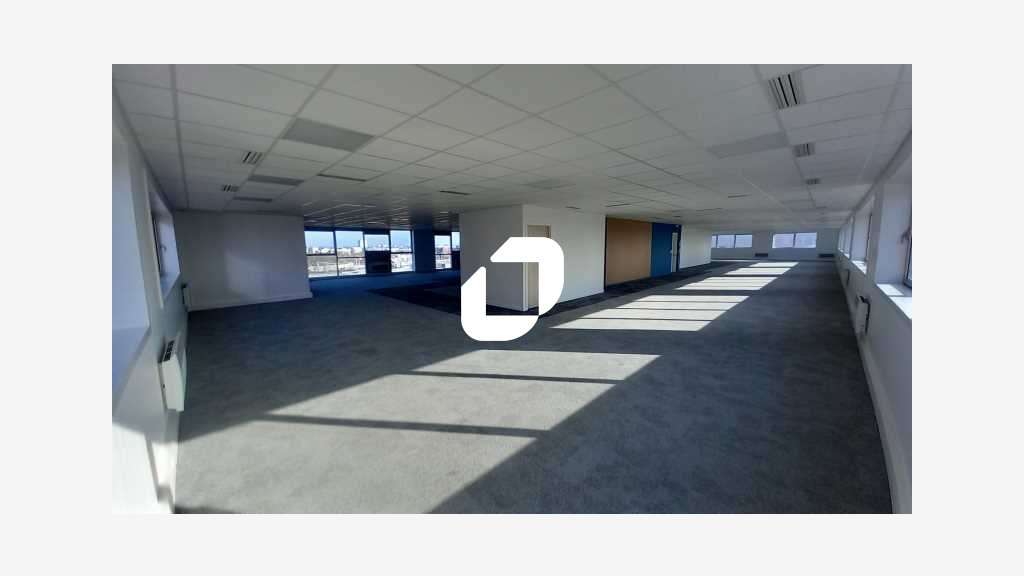A louer Bureaux 3209m² Lille