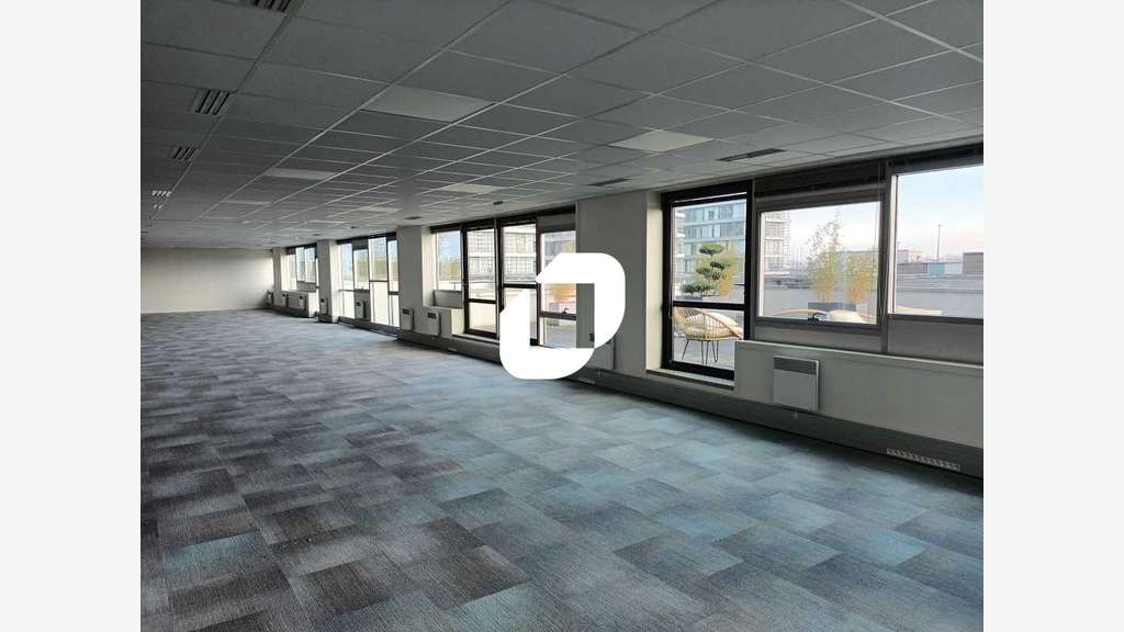 A louer Bureaux 3209m² Lille