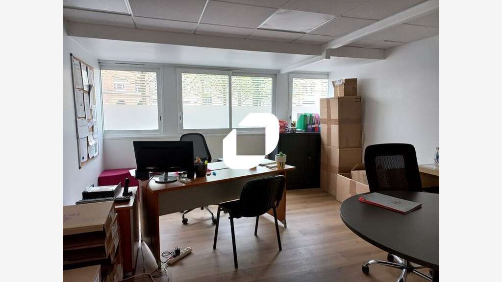 A louer Bureaux 654m² Lille