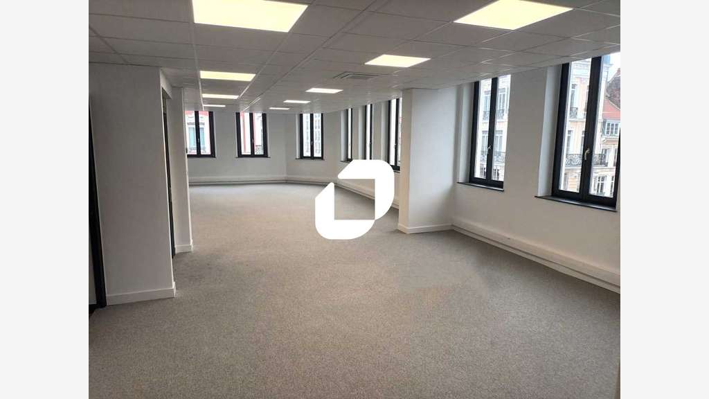 A louer Bureaux 260m² Lille