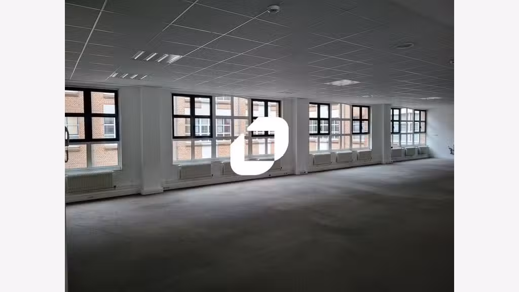 A louer Bureaux 588m² Lille