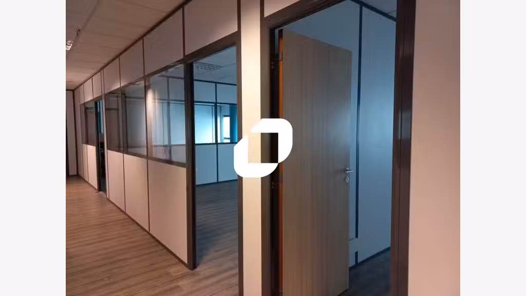 A louer Bureaux 596m² Lille