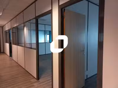 A louer Bureaux 596m² Lille