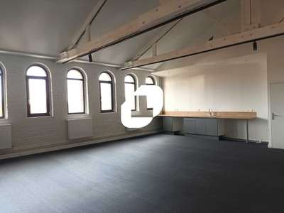 A louer Bureaux 2040m² Lille