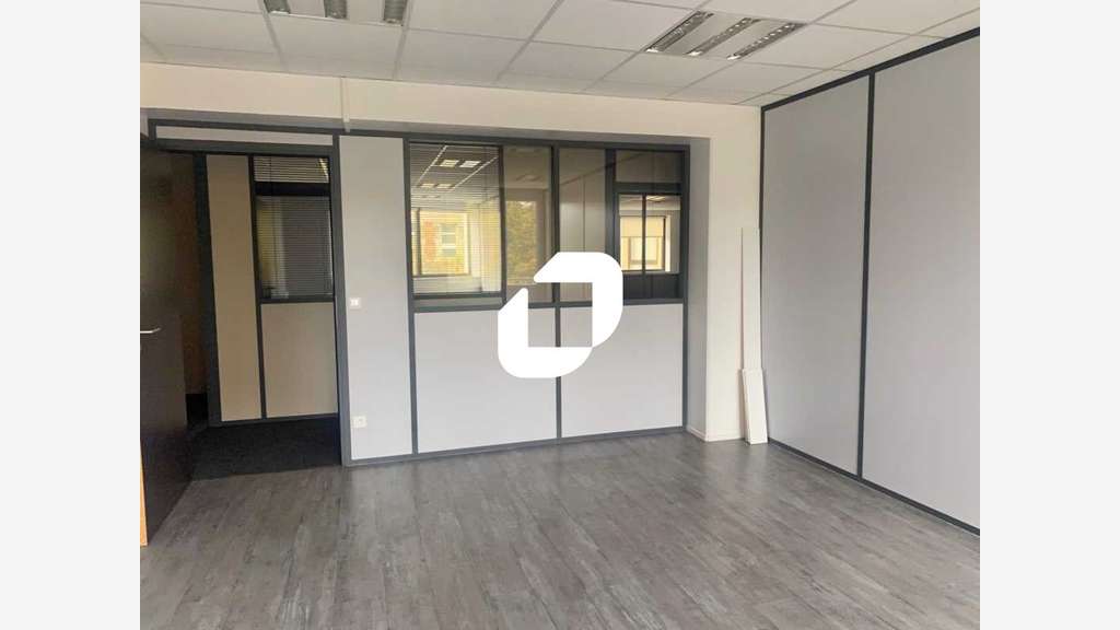 A louer Bureaux 191m² Lille