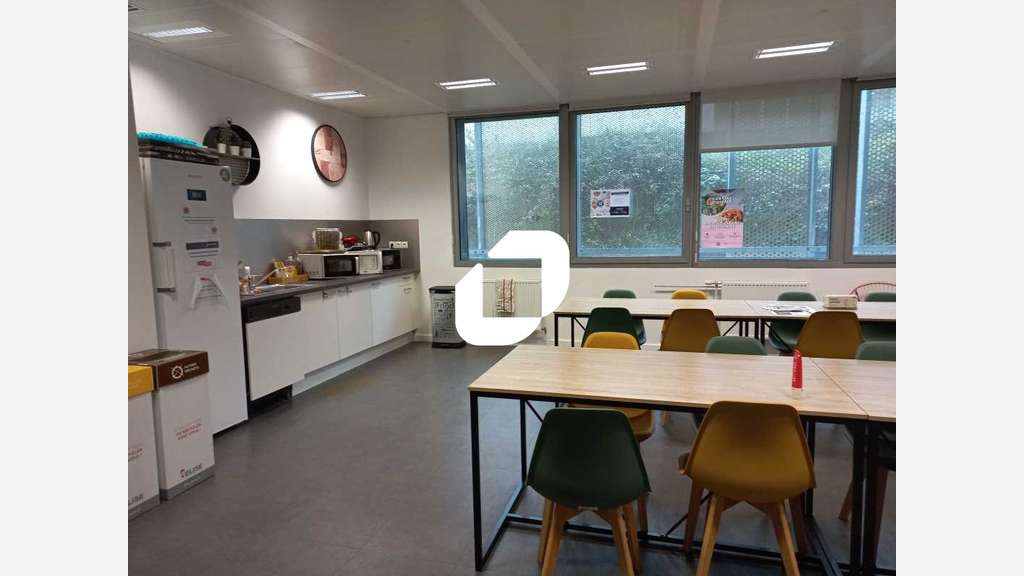 A louer Bureaux 4536m² Lille