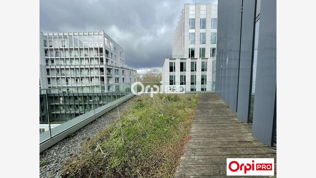 BUREAU - 400 m2 - LILLE (59800)