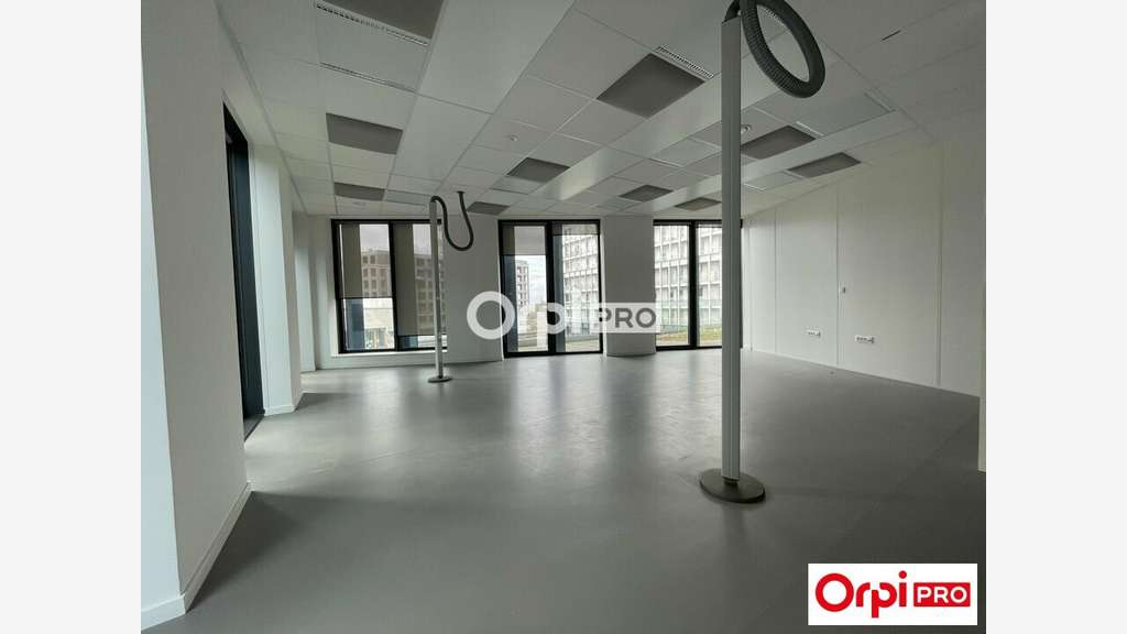 BUREAU - 400 m2 - LILLE (59800)