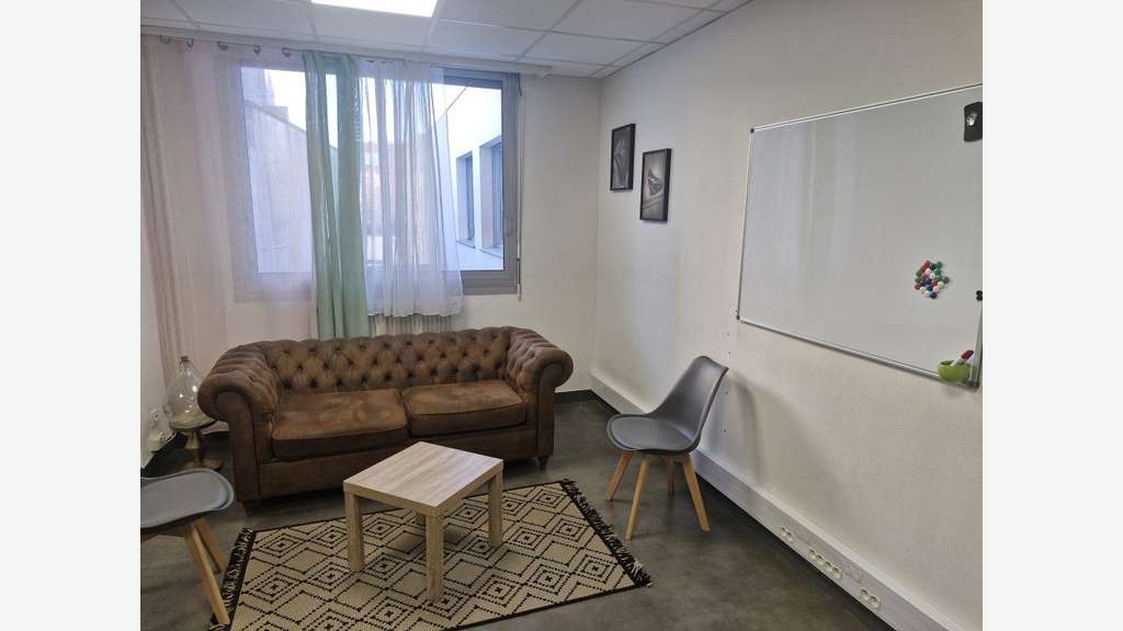 Local professionnel de 25 m² sur LIMOGES !
