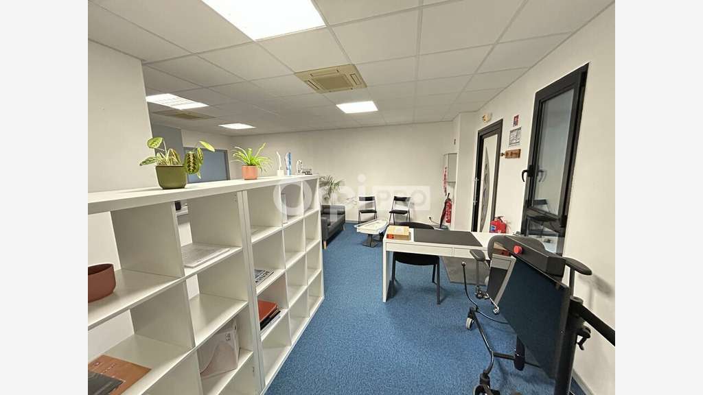A louer bureaux 105m² à Limoges Ester technopole