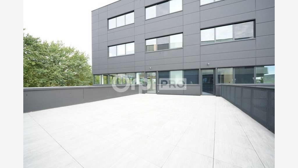 BUREAUX A LOUER - 260,40 m² - LIMONEST