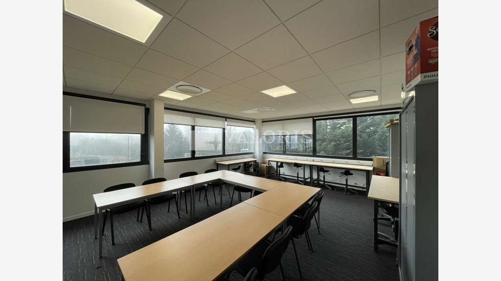 A louer bureaux de 120m² zone d'activités Limonest