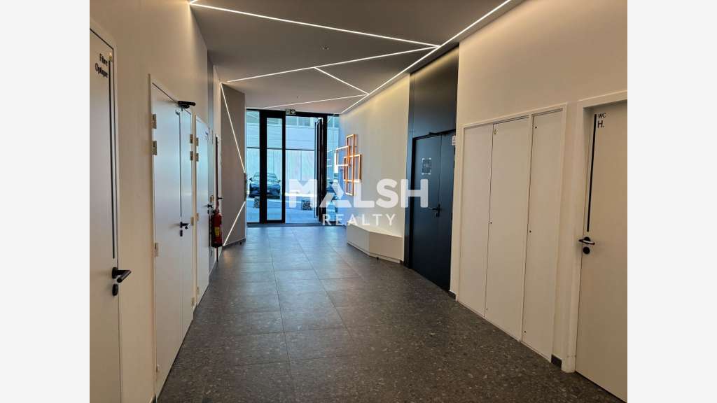 A LOUER - BUREAUX 149 m² - LIMONEST