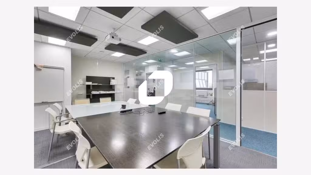 A louer Bureaux 873m² Lognes