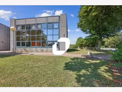 A louer Bureaux 546m² Lognes