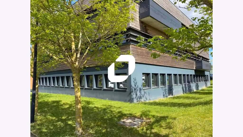 A louer Bureaux 1899m² Loos
