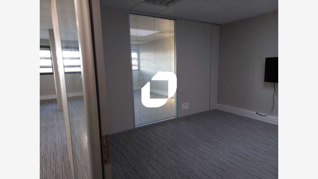 A louer Bureaux 130m² Loos