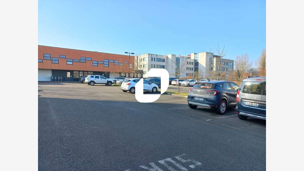A louer Bureaux 130m² Loos