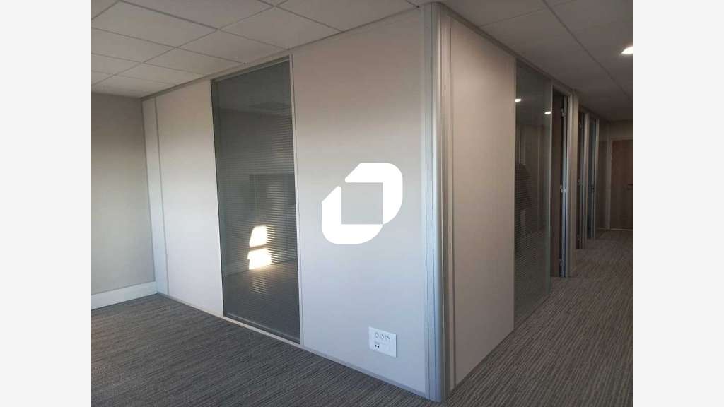 A louer Bureaux 130m² Loos