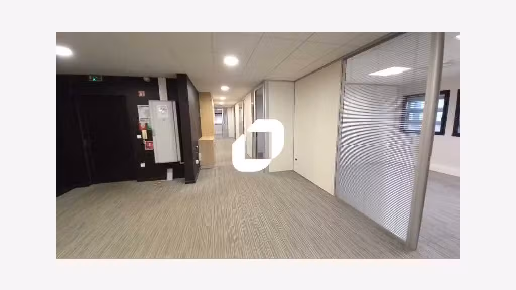 A louer Bureaux 1899m² Loos
