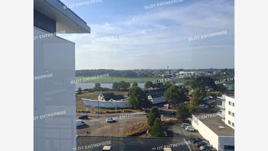 À LOUER - BUREAUX - LORIENT - 57 m²