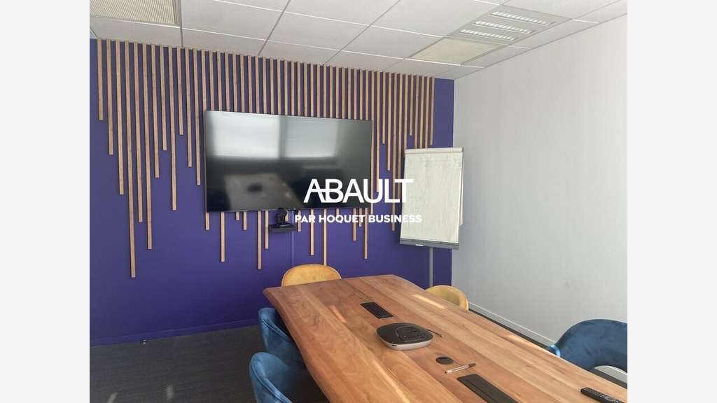 Très beaux bureaux 250m² R+3 à louer à Toulouse 