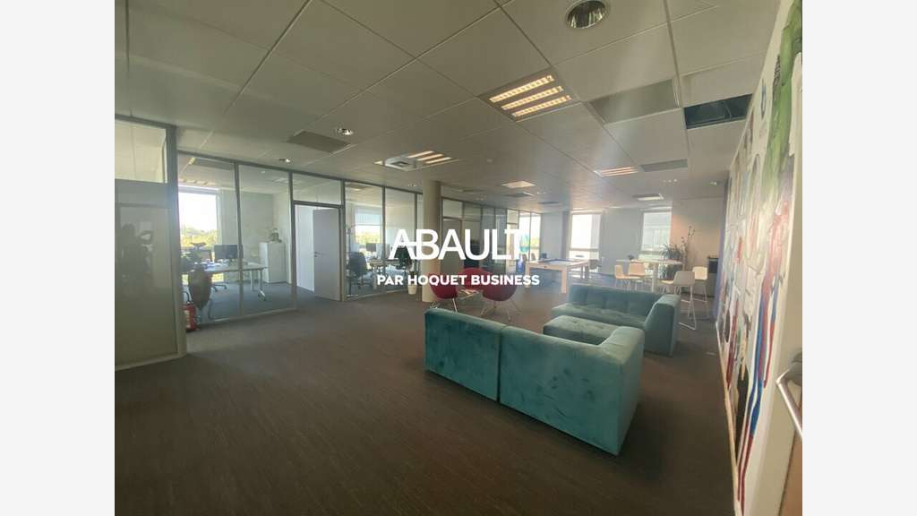 Très beaux bureaux 250m² R+3 à louer à Toulouse 