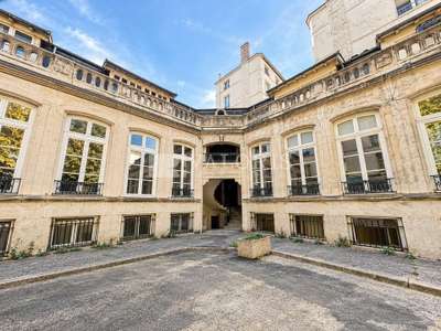Bureaux 397m² à louer à Lyon 2e Ainay