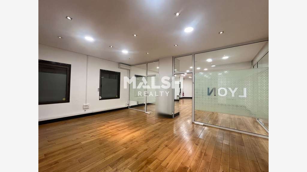 À louer bureaux RDC 200m² Gare Part Dieu à Lyon 3e