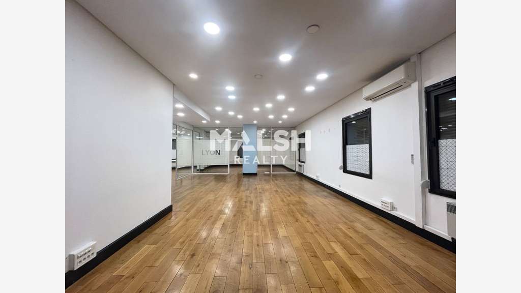 À louer bureaux RDC 200m² Gare Part Dieu à Lyon 3e