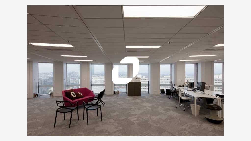 A louer Bureaux 826m² Lyon