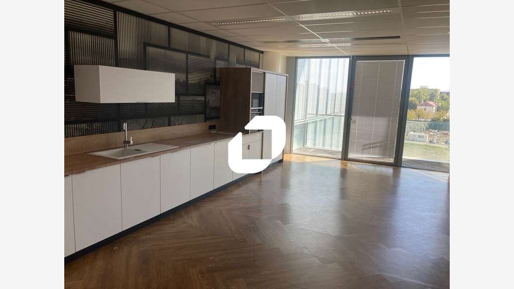 A louer Bureaux 641m² Lyon