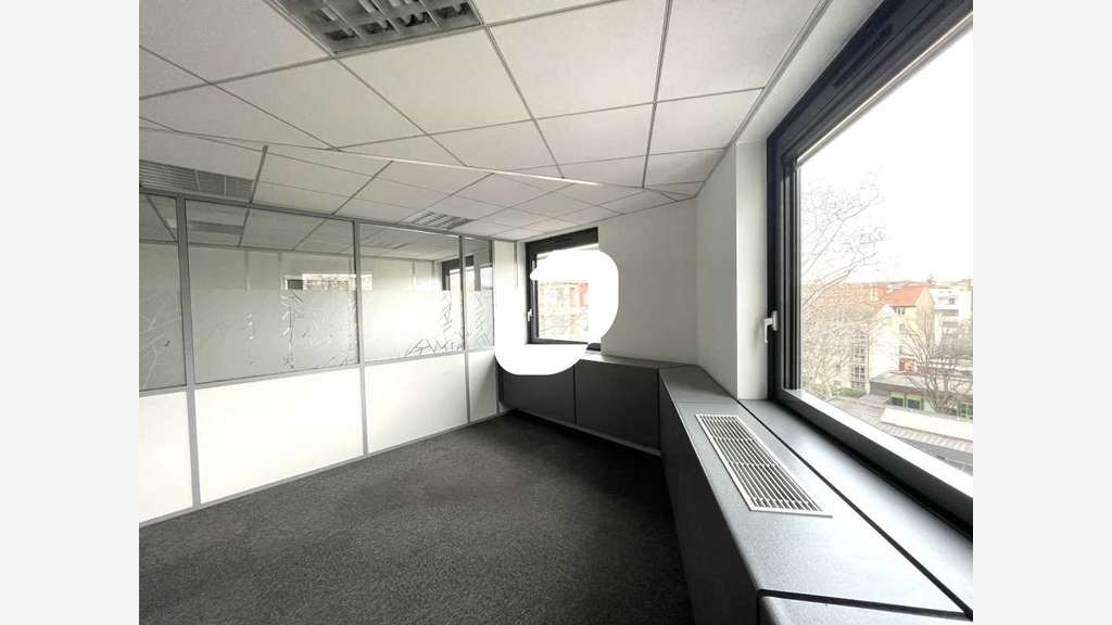 A louer Bureaux 1100m² Lyon