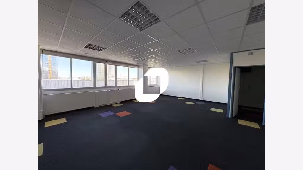A louer Bureaux 2068m² Lyon