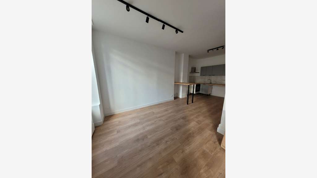 A louer bureau 60m² à Lyon 69003 Part Dieu