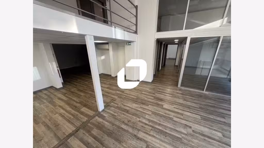 A louer Bureaux 780m² Lyon