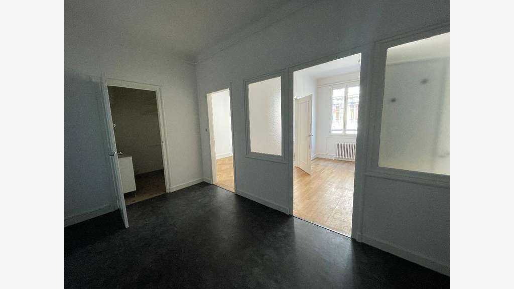 BUREAUX A LOUER LYON 6