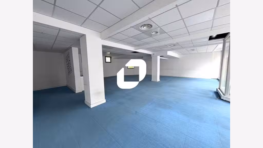 A louer Bureaux 2130m² Lyon