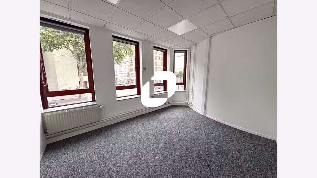 A louer Bureaux 2130m² Lyon