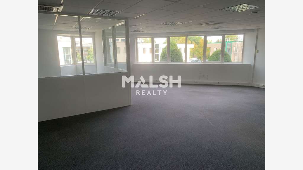 Bureaux à louer 98m² à Lyon 7e Gerland