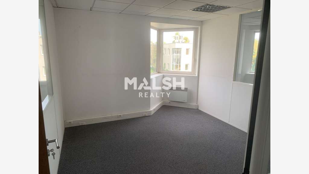 Bureaux à louer 98m² à Lyon 7e Gerland