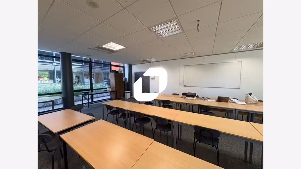 A louer Bureaux 855m² Lyon