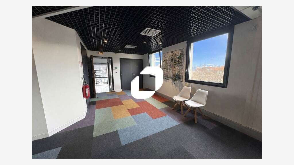 A louer Bureaux 324m² Lyon