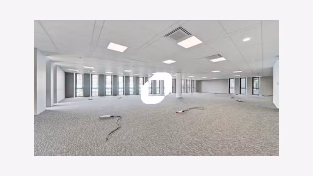 A louer Bureaux 3825m² Lyon