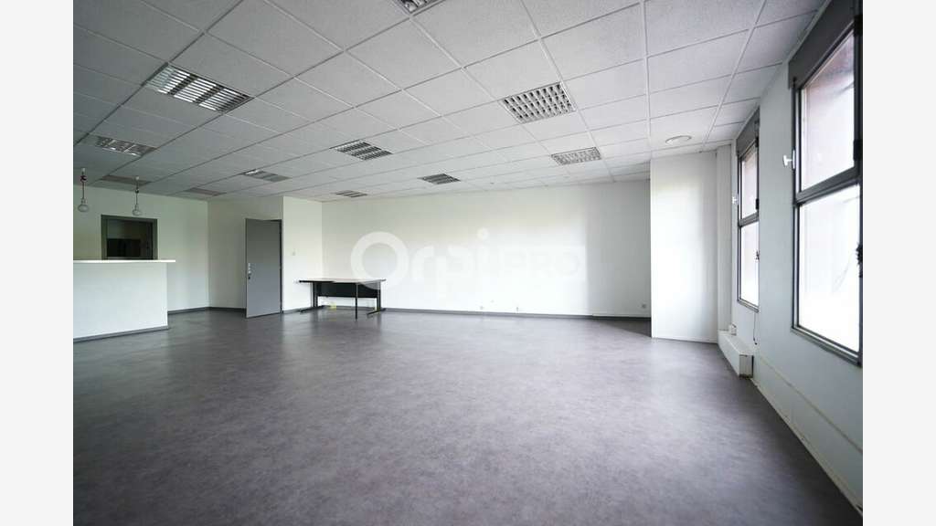 BUREAUX À LOUER  140 m²  LYON 9 (Gorge de Loup)