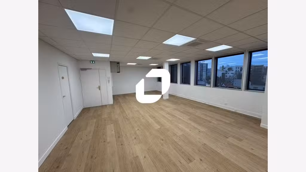 A louer Bureaux 111m² Malakoff