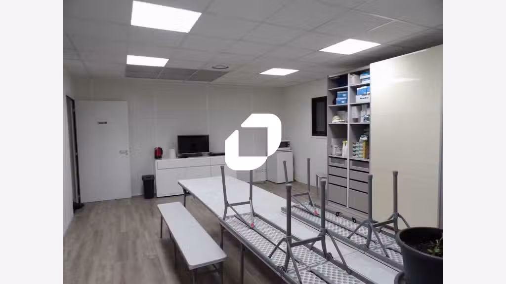 A louer Bureaux 115m² Mantes la ville
