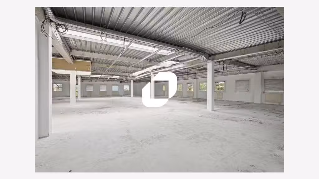 A louer Bureaux 300m² Marcoussis