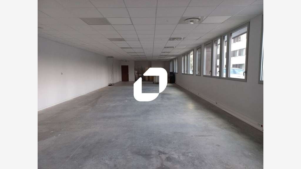 A louer Bureaux 849m² Marcq en baroeul